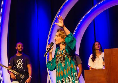 Reuniões de Culto de Celebração-Apresentação de Crianças-Igreja-Missão Praia da Costa-Espirito Santo