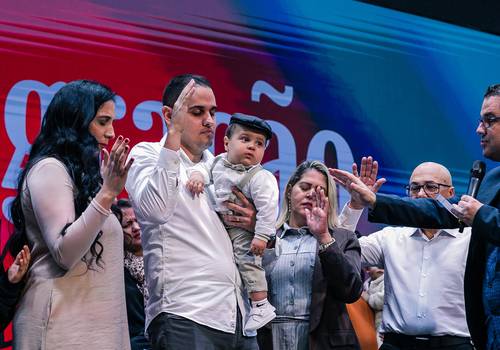 Reuniões de Theo Consagração