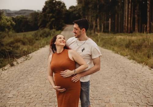 Ensaio Gestante de Ensaio Gestante no Caminho do Vinho – Dani e Jeff à espera de Oliver
