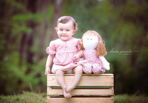 Crianças e bebês de Lavínia 1 ano