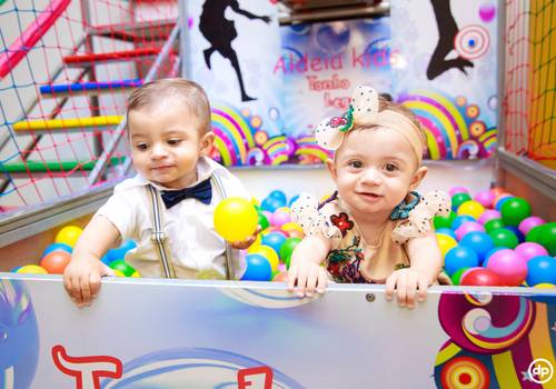 Aniversários de Arthur e Alice 1 ano