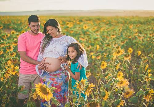 Gestante de Ensaio Gestante  - Girassóis