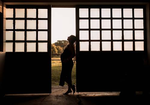 Gestante de À  espera de Henrique | Fotografia ensaio gestante Curitiba