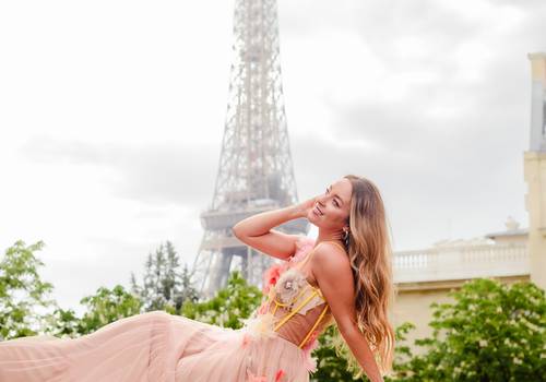Portraits of Nicole in Paris