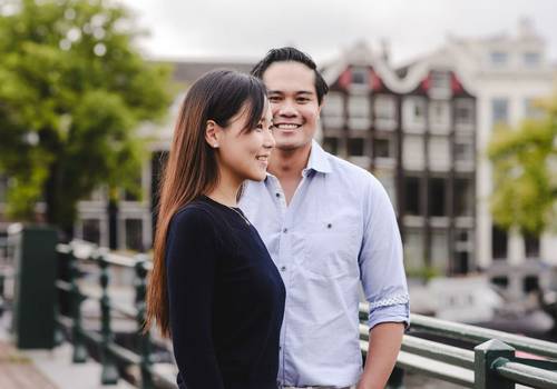 Vacation Photography of Mia and Ryan: Unlocking Amsterdam. Custom photography adventure