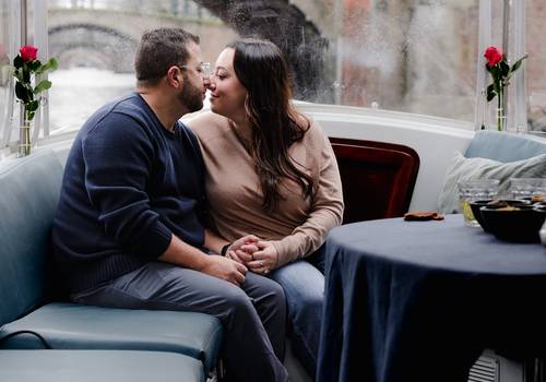 Proposals of Melissa & Gregg - Secret engagement proposal in Amsterdam with a boat