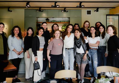 Business documentaries of Photographing Small, Intimate Events: A Welcome Brunch with Amsterdam International Women