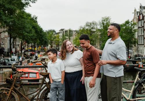 Vacation Photography of A Family Photo Session in Amsterdam with Preteens and teenagers