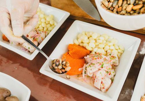 Personal Projects of Experiencias en Lima: Ceviche y música