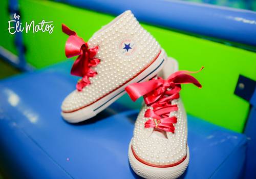 Aniversários Infantil de Barbie Girl - Valentina Girl 