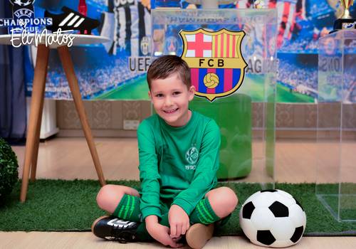 Aniversários Infantil de Enrico o craque do Juve!