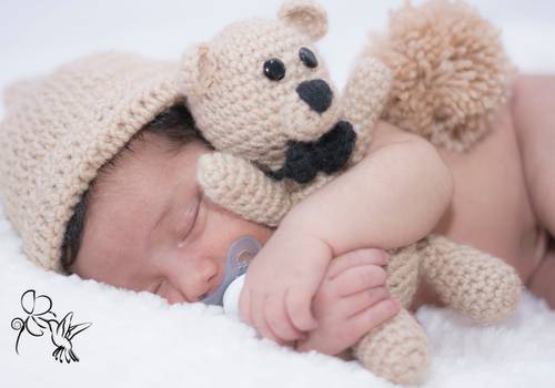 Ensaios Infantil de E sobre o fofurômetro - Newborn Davi