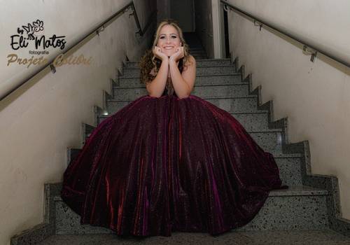 15 Anos de Isabelle, é debu..