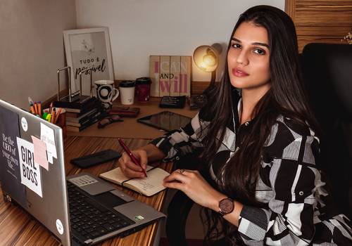 Ensaio Corporativo de Paula