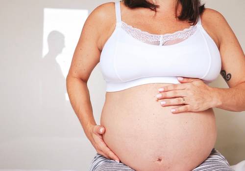 GESTANTE  de FERNANDA