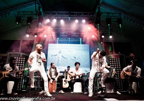 COORPORATIVO de Rick e Renner  