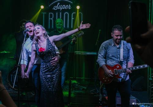 Aniversário Adulto de Flávia 40 Anos