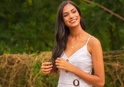 Debutante de Alana