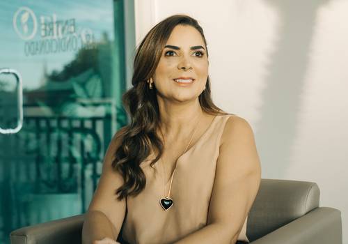 Branding de Dra Alessandra Lopes - Odontologia