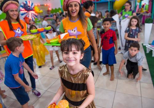 ANIVERSÁRIOS de Era uma vez...as bonequinhas L.O.L