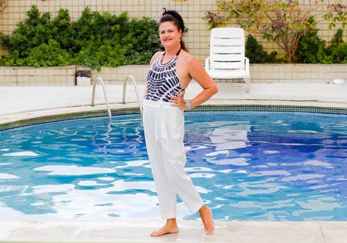 Ensaio na Praia de Ensaio Fotográfico Feminino no Hotel em Praia de Candeias - Foto Rebecca Torquato