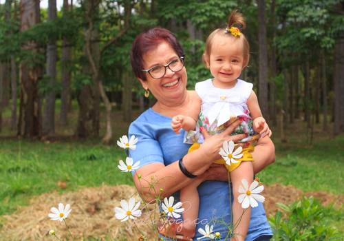 FAMÍLIA de Ensaio Família - Stella e vovó!