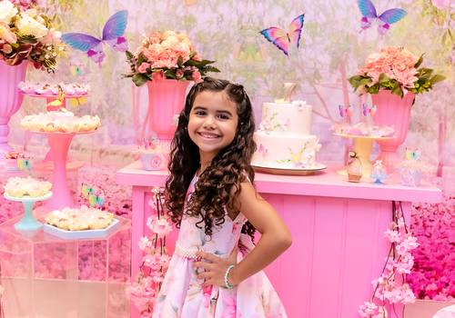 Festa Infantil de Cobertura Fotográfica com decoração Jardim das Borboletas | 7 anos da Olívia | Clube Naval Piraquê | Rio de Janeiro