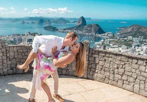 Pré-Wedding de Ensaio Pré Wedding no Mirante Dona Marta, Rio de Janeiro - RJ | Pão de açúcar | Ensaio Pré Casamento | Ensaio de Casal | Fotografo de Casamento Rio de Janeiro - RJ