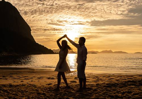 Pré-Wedding de Ensaio Pré Wedding de Amanda & Matheus na Praia Vermelha | Ensaio Pré Casamento | Fotógrafo de Pré Casamento - Rio de Janeiro