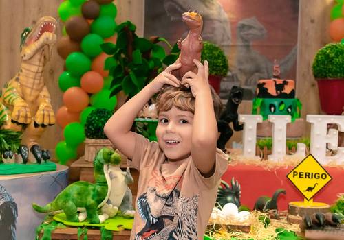 Festa Infantil de 5 anos do Ilê | Fotografia de Festa Infantil | Tema Jurassic Park | Mansão dos Sonhos - Grajaú, Rio de Janeiro (RJ)