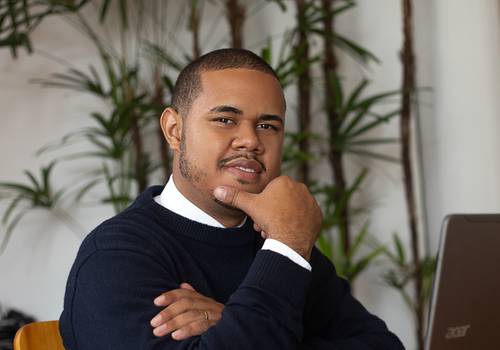 Retratos Profissionais de Dener Matos