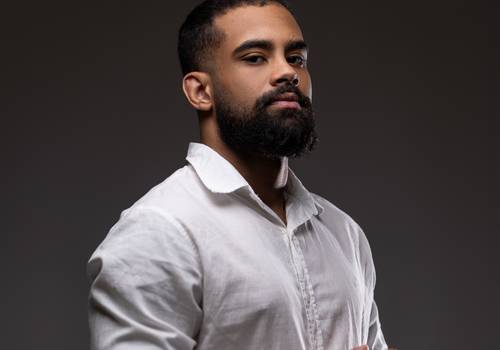 Retratos Profissionais de Matheus Moreira