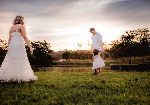 MEMÓRIAS DE FAMÍLIA de Ensaio Victoria, Filipe e Luísa