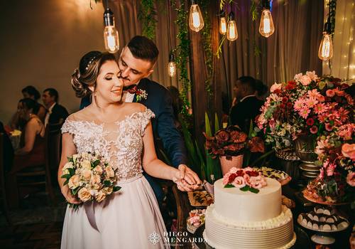 Casamento de Vanessa e Guilherme - Casamento Associação Metisa Timbó