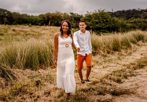 Casal de Thays e Elder