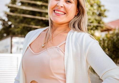 Retratos & Midias Sociais de Shirley | Corporativo