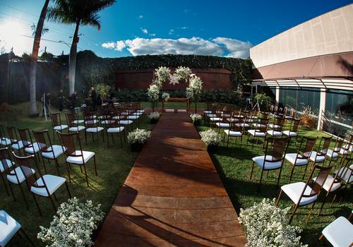 Casamentos de Thais e Rafael - Jardim Real eventos - Sete Lagoas
