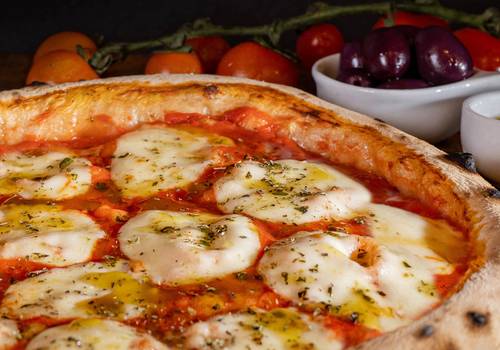 Gastronomia de Pizzas - Basila Pazzaria