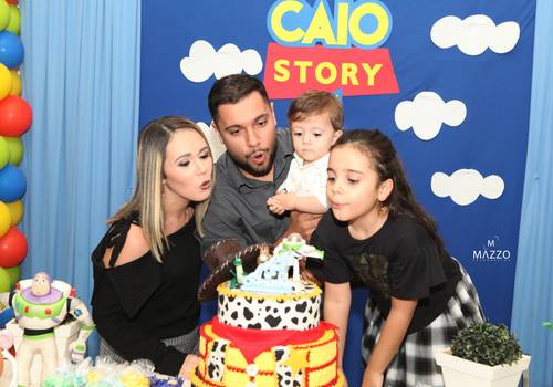 ANIVERSÁRIOS de caio 1 ano