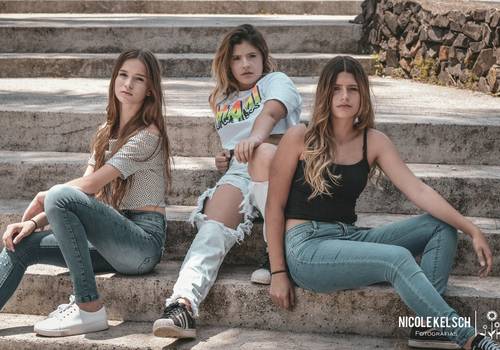 ENSAIO EM GRUPO de ANA BEATRIZ, ANA LUIZA E CAMILI.