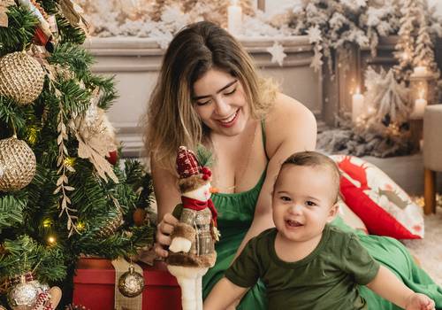 Estúdio Temático de Lara Intra & Família {Ensaio.de.Natal}