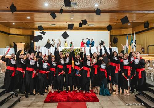 Formatura e Escolar de Formatura - Turma 116 - FDV