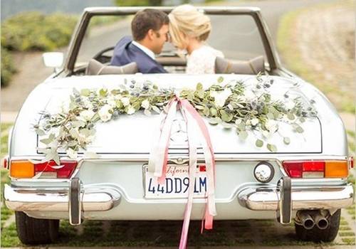 Como escolher o carro que você chegará no seu casamento?