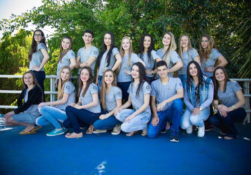 Formatura de Ensaio Formandos Col. Júlio Giongo