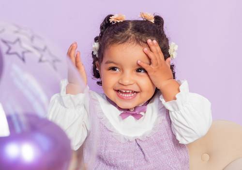 Estúdio de Isis | 2 anos