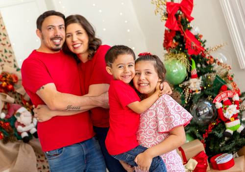 Estúdio de João + Maria + Iza + Rodrigo = Natal em Família 