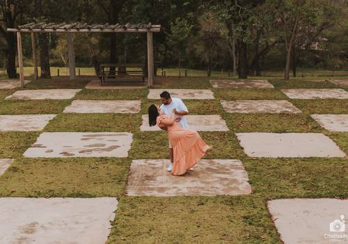 Casal de Talita e Victor