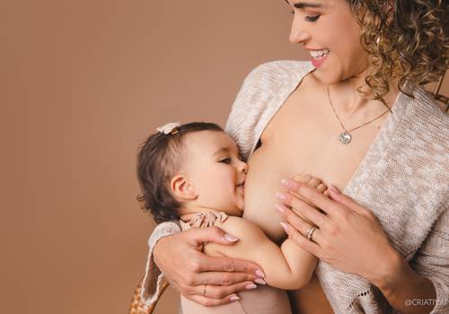 Gestante de Ensaio Amamentação