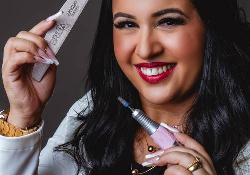 Corporativo de Especialista em Unhas