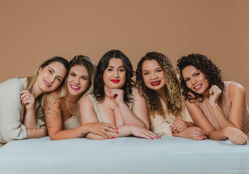 Feminino de Ensaio de Amigas